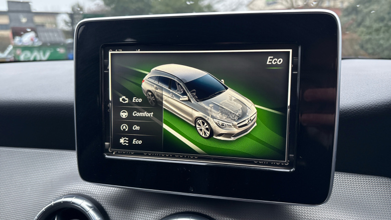 Mercedes-Benz CLA 200d Sport 5dr Tip Auto Diesel Estate